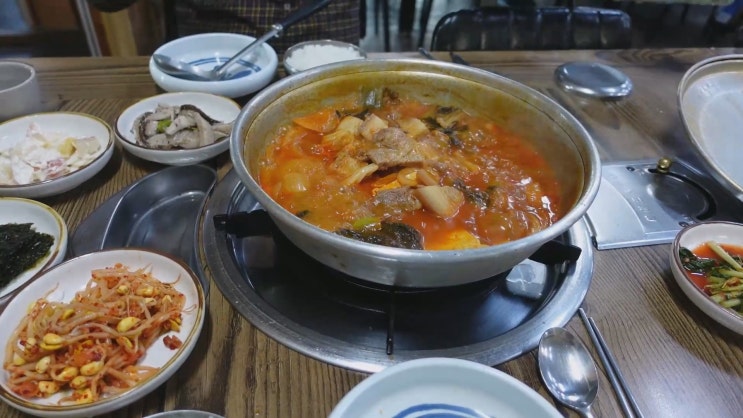 아산 용화동 착한가격  김치찌개 맛집 두루찌개 심가네