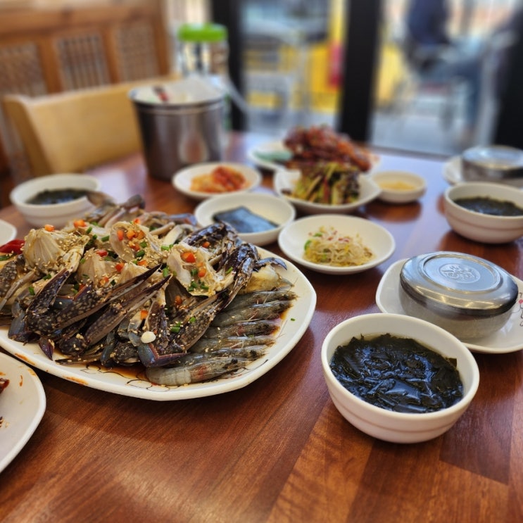 경치까지 좋은 시흥시 맛집, '봉순 게장 물왕리점' (간장게장과 양념게장)