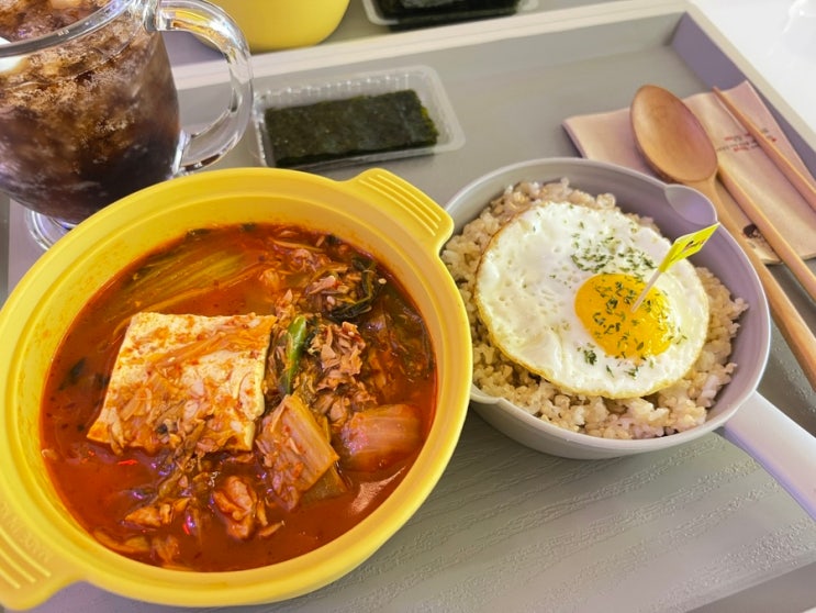  신사역 맛집 설탕 조미료 사용하지않고 요리하는 먹고빼락신사점