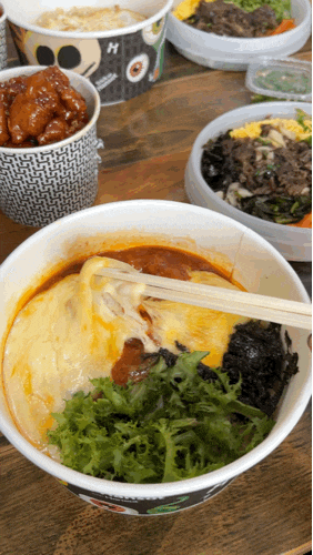 한솥도시락 / 소불고기감초고추장비빔밥, 신메뉴 핫치즈닭갈비