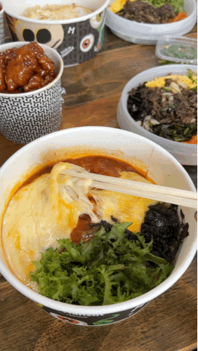  한솥도시락 / 소불고기감초고추장비빔밥, 신메뉴 핫치즈닭갈비