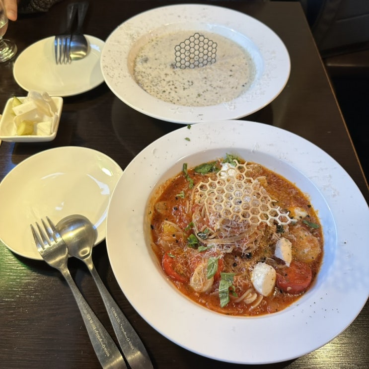  망원동 양식은 파스타 맛집 레이키친에서 즐겨보세요 :)