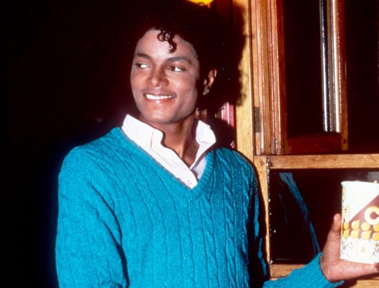  Michael Jackson-The Girl Is Mine