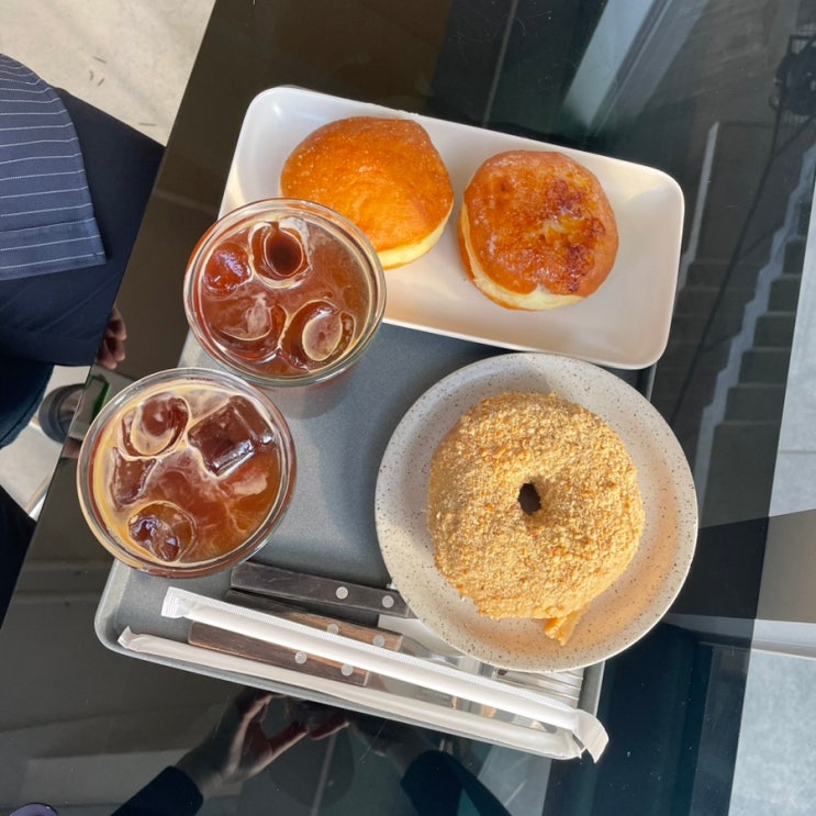  [한강진역/한남동] 서울 3대 도넛 '올드페리도넛' 도넛 3개 먹고 포장까지 한 후기..ㅎㅎ