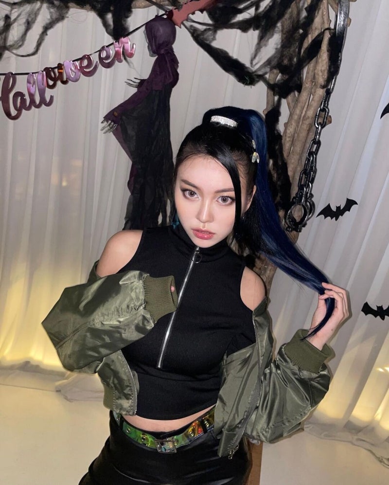 모모랜드 제인, 221029-18 MOMOLAND Jane Instagram 9P