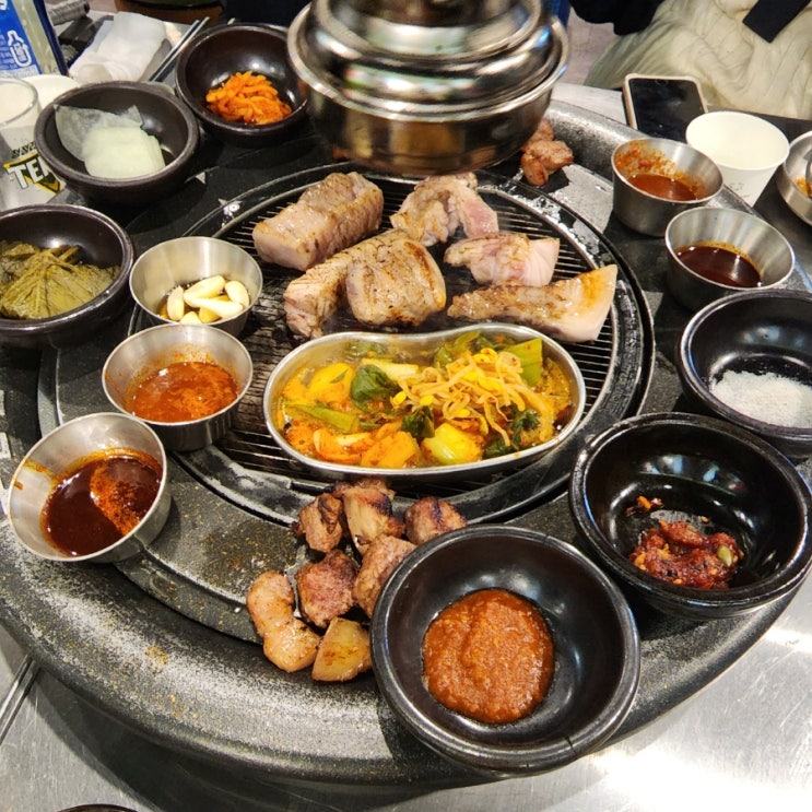  [영등포역 고깃집] 서울 영등포역 5번 출구 맛집 추천 '원조부안집' 영등포역점 목살, 쫀득살, 껍데기 후기