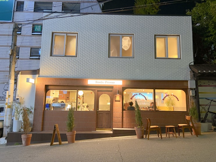  인천 카페 ) 루츠프레소 커피로스터스 (+스티커 사진)