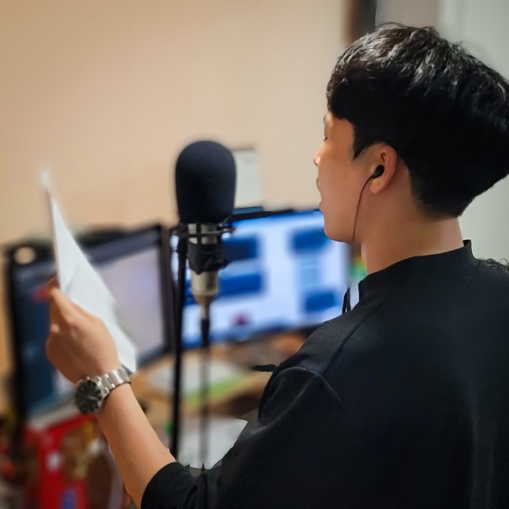  뮤지컬 배우처럼 노래하고 싶은 직장인(취미 생활에 진심인 사람들)