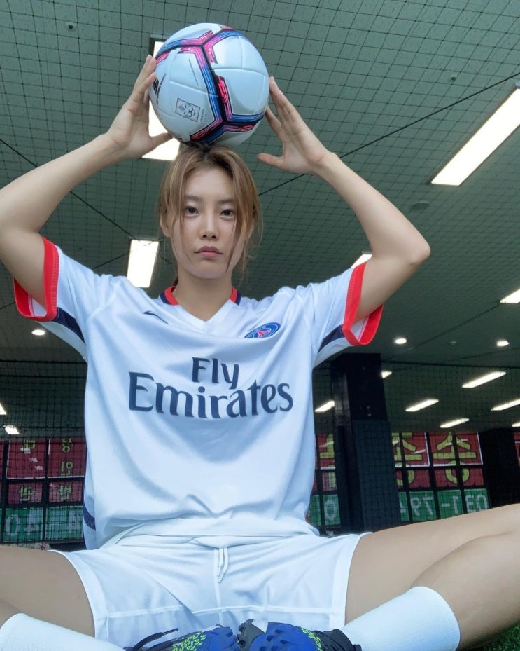 '골때녀' FC 불나방 새 멤버 강소연, 키 172cm 허벅지 두꺼워 팀 에이스로 등극할까? "역대급 파워에 깜짝" '골때녀' FC 불나방 새 멤버 강소연, 키 172cm 허벅지 두꺼워 팀 에이스로 등극할까? "역대급 파워에 깜짝"