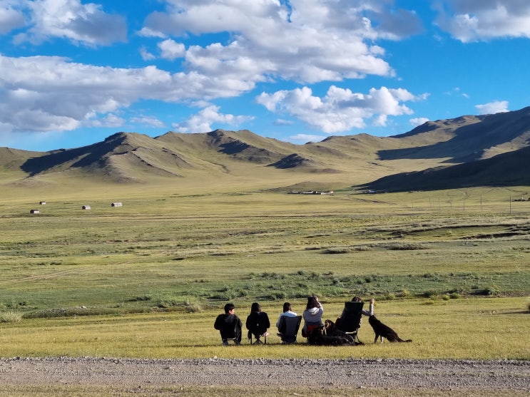 몽골 훕스굴 투어 | 양고기만두, 신이데르마을, 게스트하우스 | 4일차