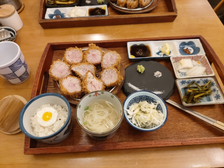  어제 점심 메뉴 - 경양카츠 노원
