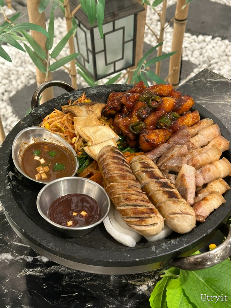  김광석거리 맛집 특별한 돼지고기를 만날 수 있는 대구 피그스토리(애견동반 가능!)