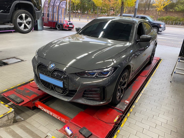  BMW I4 미쉐린 CC2 교체