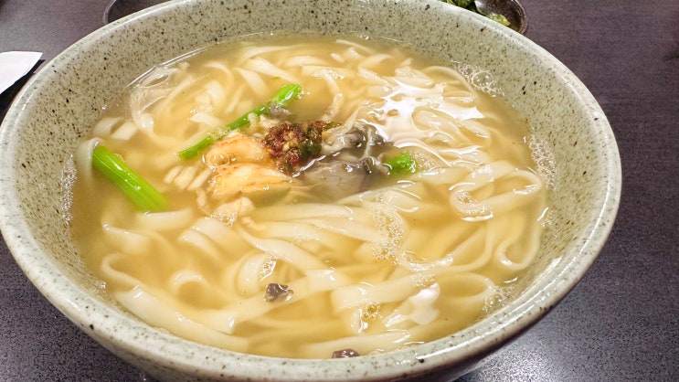 학동역 가람국시 “칼국수, 콩국수” 점심 맛집: 서울/논현동