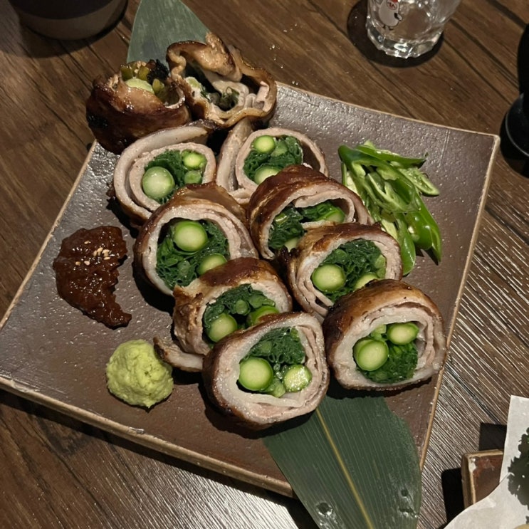  서면 전포동 진수 / 아스파라거스삼겹말이 / 가지새우살튀김