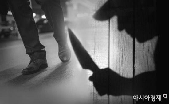 대구 20대여성 흉기로 찌르고 도망친 남성 자살400미터 아파트에서 숨진 채 발견 대구 20대여성 흉기로 찌르고 도망친 남성 자살400미터 아파트에서 숨진 채 발견