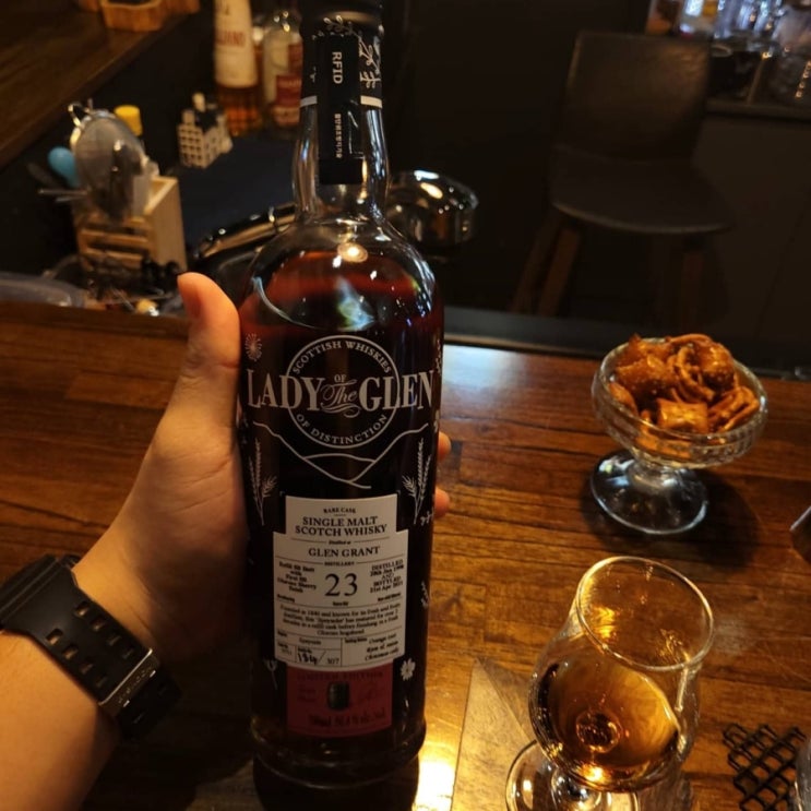  레이디 오브 더 글렌 글렌그란트 23년 cs / Lady Of The Glen glengrant 23Y Cs