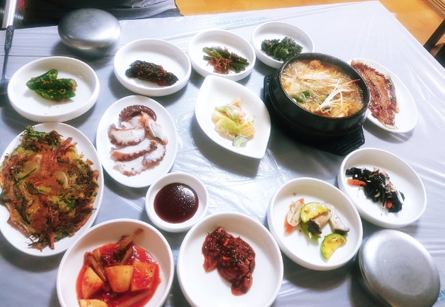  [통영맛집] 수봉식당 | 작은 어촌 마을 | 딱 한가지메뉴 해물탕 맛집