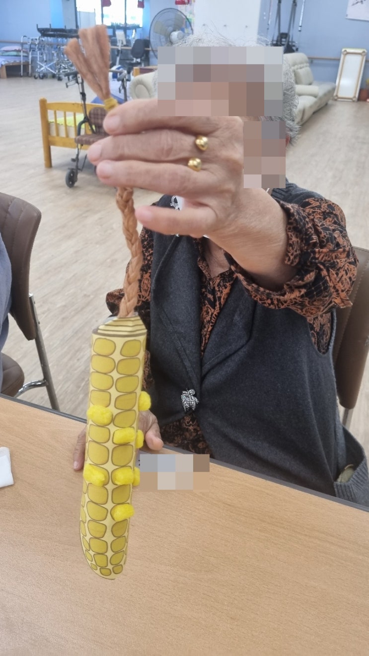  달서구 상인동 송현동 주간보호센터 주간보호센터 삼성튼튼에서 맛있는 옥수수 만들기~