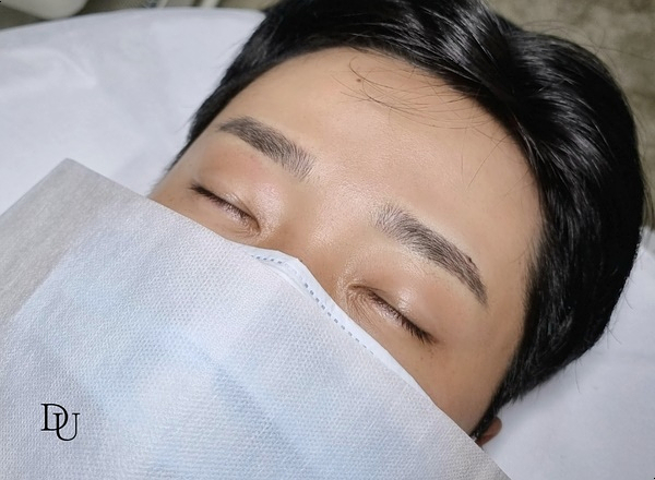  광주 상무지구눈썹문신 깔끔한 이미지
