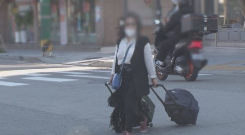 판다아줌마 정체 대구 북성로 금괴 200kg 파장이 나온다는 사람 궁금한이야기y 판다아줌마 정체 대구 북성로 금괴 200kg 파장이 나온다는 사람 궁금한이야기y