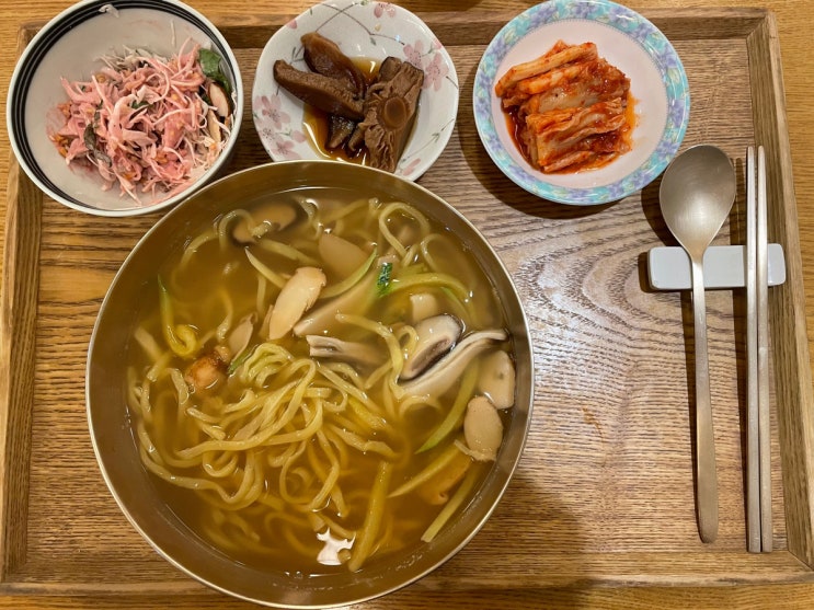 성남 수정구 맛집 '송이와은어향기' 칼국수와 은어탕 후기
