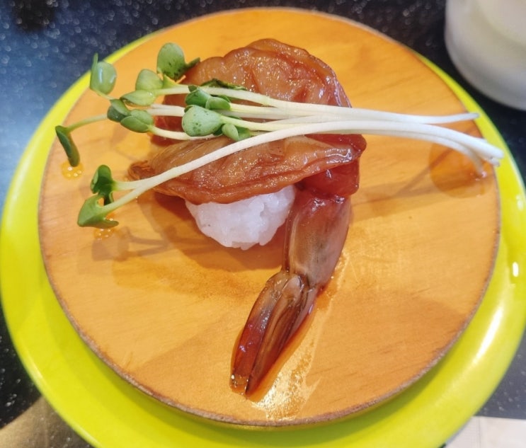  스시야마 - 울산 태화동 회전초밥 맛집 (시그니처: 간장새우초밥)