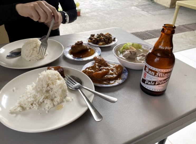  카와산캐녀닝에서 제공된 점심식사