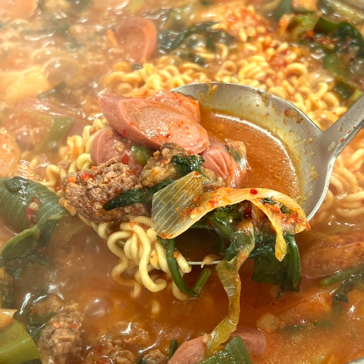  파주 문산 맛집 원조 삼거리부대찌개 전문