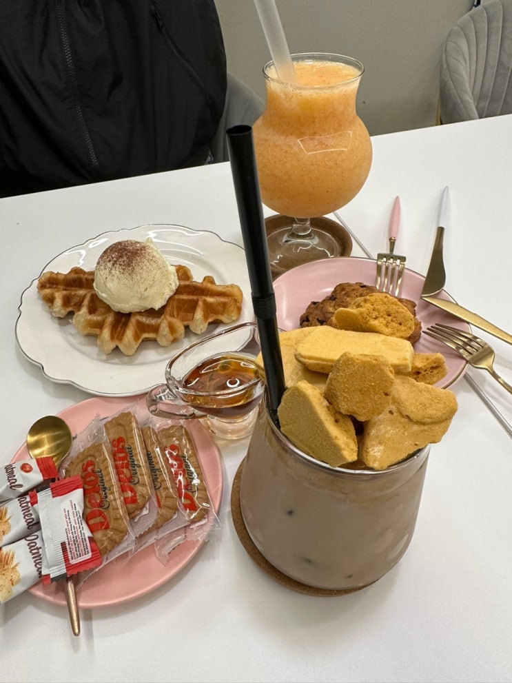 대전 대동카페 :카페인 크로플맛집