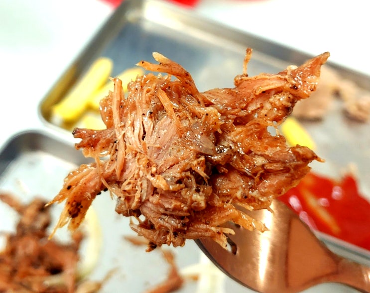  커피소스 남아서 야매로 만든 수비드 풀드포크 바베큐