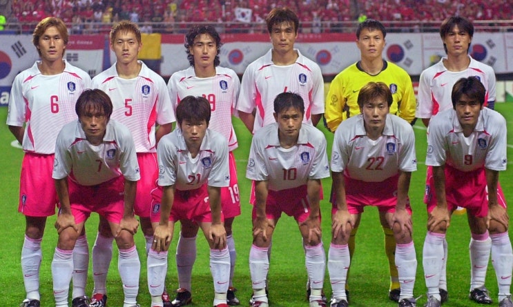 2002 주역들은 프리패스?… P급 축구지도자 자격증 '황제... 