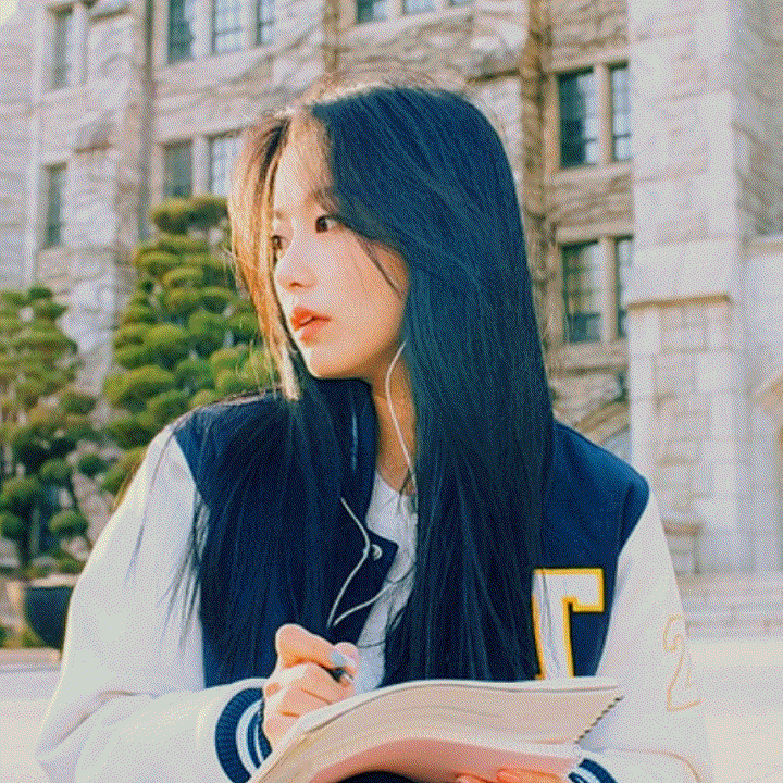  스티커 사진 노래 가사, 21학번 가수 소개