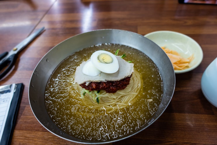  부산 밀면 맛집  부산역앞 초량밀면 가격보고 깜짝 놀람.