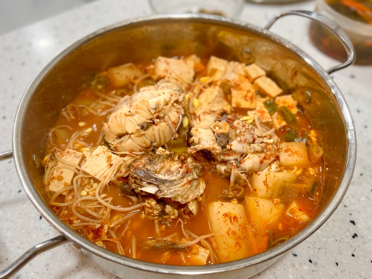  신혼 요리일기(27) - 할머니 손맛이 그리워서 만들어 본 : 동태찌개c