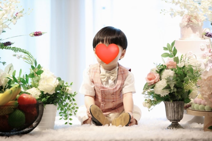  스냅사진으로 보는 다이닝몽드 송림점 소규모 돌잔치 후기