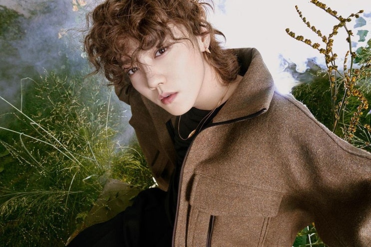 그룹 엑소 출신 루한, 7살 연하 관샤오통과 공개 연애 5년간의 열애 끝에 결혼? "내년 설쯤 공개할 듯" 그룹 엑소 출신 루한, 7살 연하 관샤오통과 공개 연애 5년간의 열애 끝에 결혼? "내년 설쯤 공개할 듯"