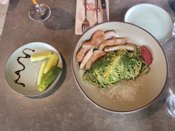  정말 맛있었던 퓨전 한식, 압구정 맛집 온리고