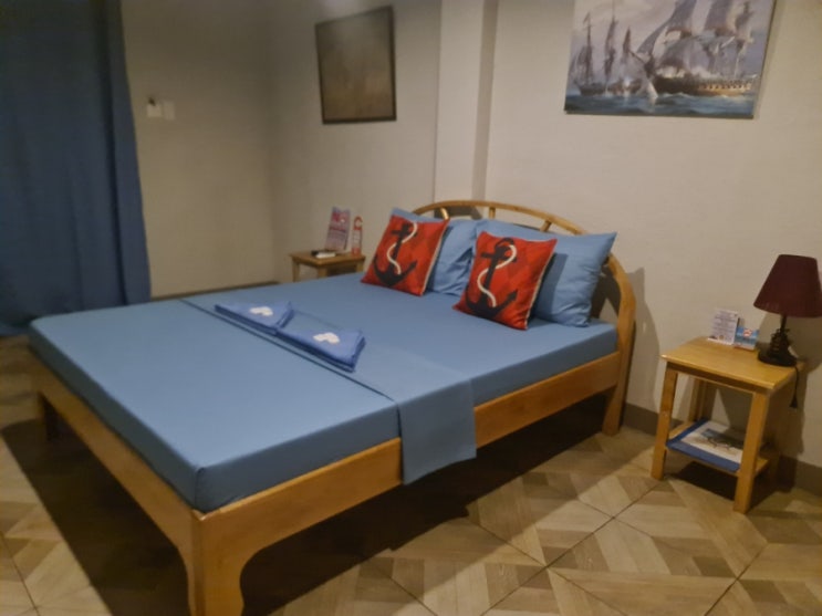  보홀 호텔: 2만원대 가성비 넘쳤던 캡틴 로지 앤 바  Captain's Lodge and Bar 알로나 비치 근처