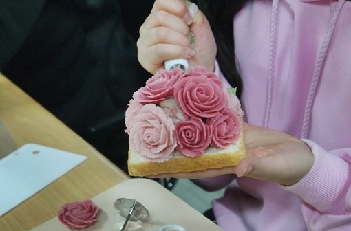  앙금플라워자격증 창업하려고 빠르게 취득했습니다