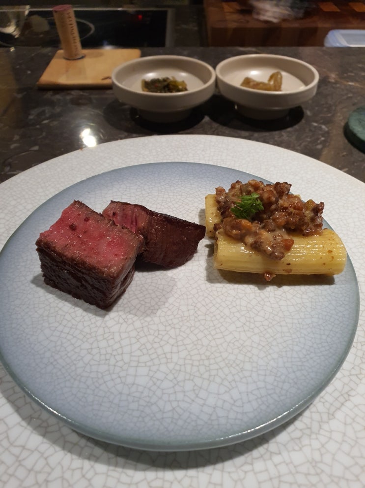  [압구정] 맛과 가성비, 분위기 모두 잡은 한우오마카세 맛집, 우모크!