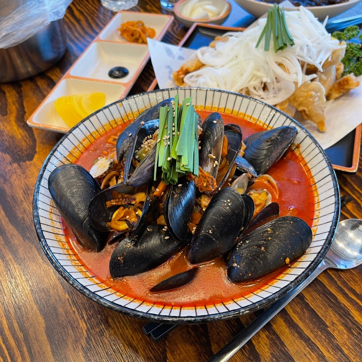  삼천포 맛집 가볼 만한 곳 추천 데이트 장소 홍바짬뽕, 점심 완벽한 중국집