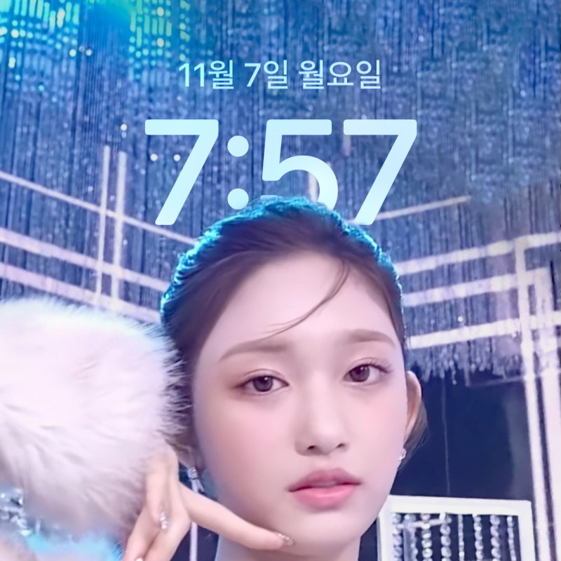 iPhone壁紙: IVE イソ 高画質4Kファンカム壁紙