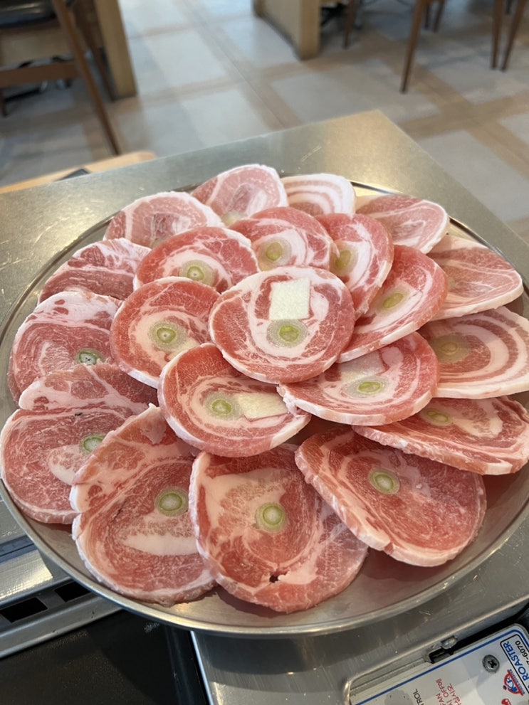  광교 냉삼 맛집 ‘셋째집’ (feat. 광교앨리웨이)