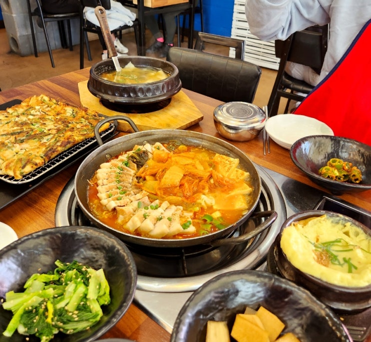  울산 일산지 맛집 입동에 딱인 '백년본가김치찜'