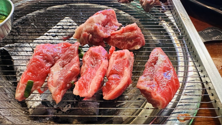 건대 고기굽는놈  “소갈비살 세트” 건대입구 소고기 맛집: 서울 화양동