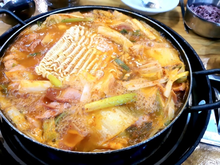  의정부부대찌개&돈까스 종로 가보자고!