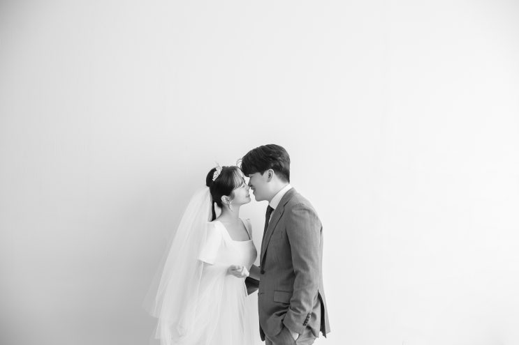 오브 스튜디오에서 찍은 웨딩 앨범, 액자 수령했습니다! 오브 스튜디오에서 찍은 웨딩 앨범, 액자 수령했습니다!
