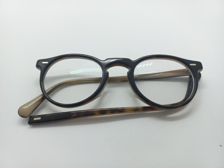  [안경수리] 올리버피플스 그레고리팩 (Oliver Peoples. Gregory Peck) 뿔테 다리 파손 수리 안경수리점 레파로