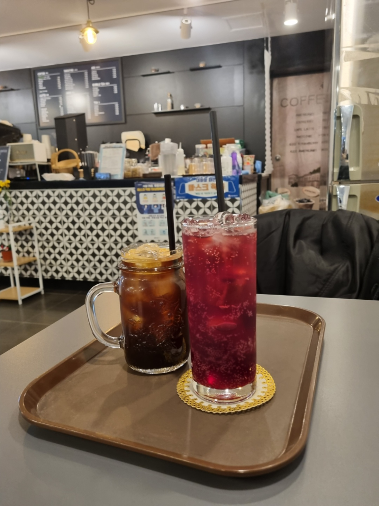  신길동, 대방동 카페 추천! 카공하기 딱 좋은 B.TIGER COFFEE (브타이거커피)